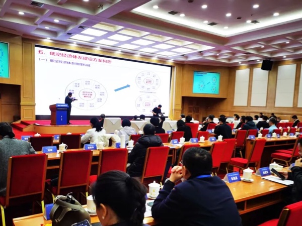 红外热成像技术助力国防安全 | 鑫泰仪器亮相2025国防产业大会